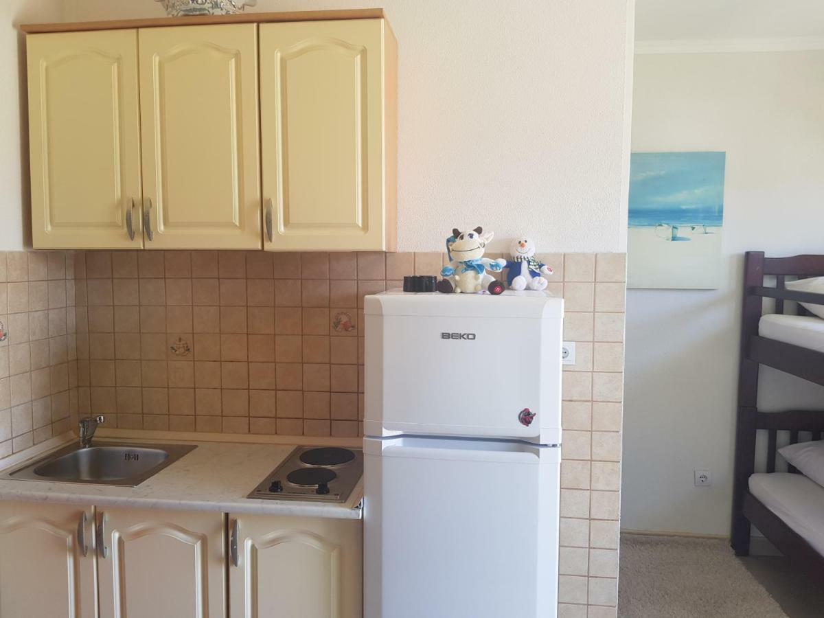 Apartments Sandra Тиват Экстерьер фото